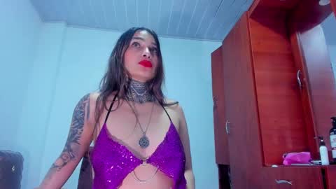 Aprill Vagner online show from 01-27-25, 06:09