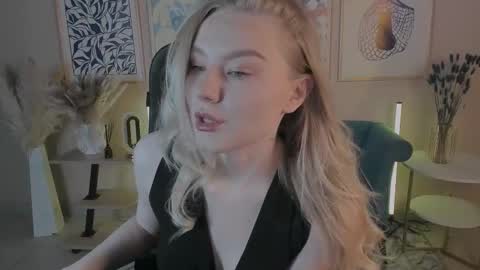 April. All year round.  online show from 09-16-25, 01:06