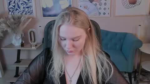 April. All year round.  online show from 10-06-25, 10:29