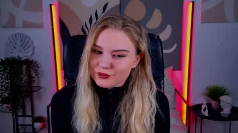 April. All year round.  online show from 02-28-26, 08:15