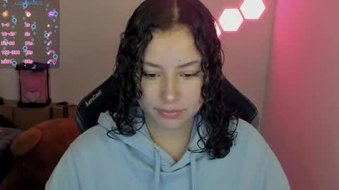 Snapshot of aqua_emilly chatting on 01-14-25, 01:47 aqua emilly online show from 01-14-25, 01:47