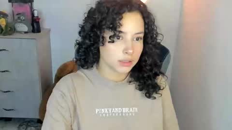 Snapshot of aqua_emilly chatting on 09-19-25, 11:38 aqua emilly online show from 09-19-25, 11:38