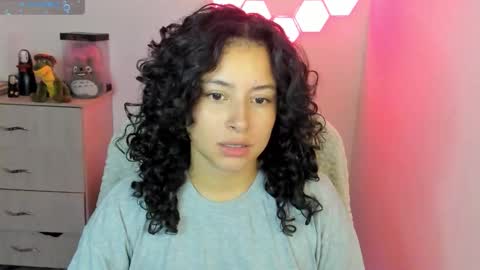 Snapshot of aqua_emilly chatting on 11-04-25, 11:15 aqua emilly online show from 11-04-25, 11:15