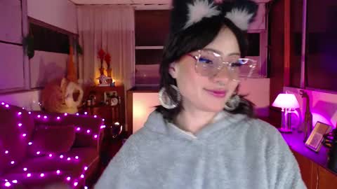 Snapshot of aquamarinebubble chatting on 10-29-25, 02:36 Zam independent model online show from 10-29-25, 02:36