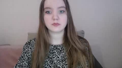 Josefin online show from 01-03-25, 07:27