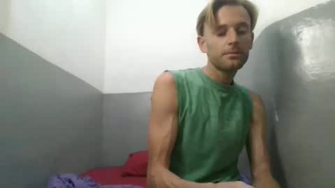 Aquilesmade online show from 11-09-25, 02:59