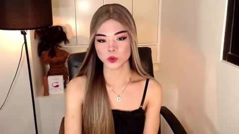 Snapshot of arabella_califa chatting on 02-21-26, 01:39 ARABELLA online show from 02-21-26, 01:39