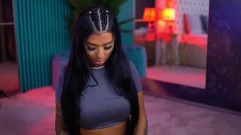 Snapshot of arabellaposh chatting on 10-06-25, 05:05 arabellaposh online show from 10-06-25, 05:05