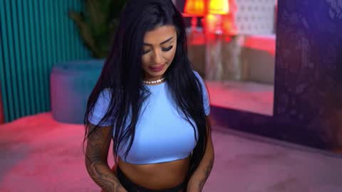 Snapshot of arabellaposh chatting on 10-23-25, 05:29 arabellaposh online show from 10-23-25, 05:29