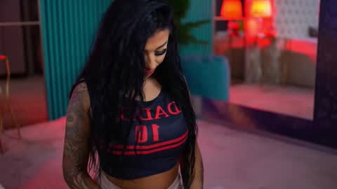 Snapshot of arabellaposh chatting on 10-28-25, 06:28 arabellaposh online show from 10-28-25, 06:28