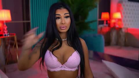 Snapshot of arabellaposh chatting on 11-01-25, 05:53 arabellaposh online show from 11-01-25, 05:53