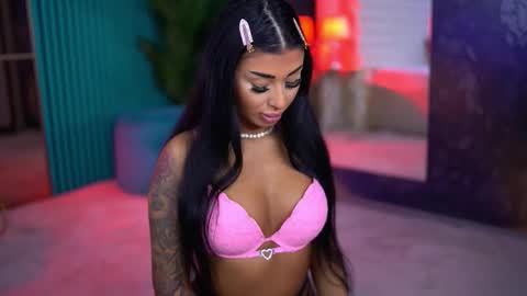 Snapshot of arabellaposh chatting on 11-09-25, 06:01 arabellaposh online show from 11-09-25, 06:01