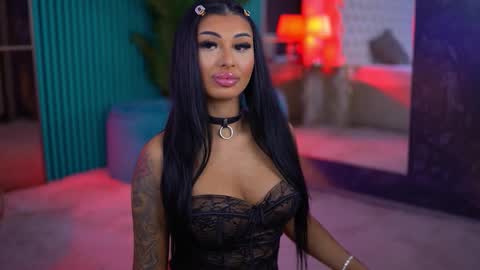 Snapshot of arabellaposh chatting on 11-11-25, 05:40 arabellaposh online show from 11-11-25, 05:40