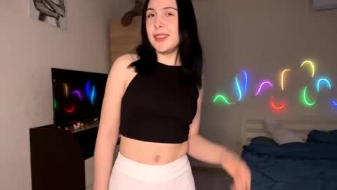 Emi online show from 04-15-26, 04:03