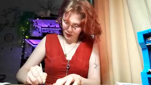 Snapshot of aracelisisofo chatting on 07-10-26, 07:45 Sarah online show from 07-10-26, 07:45