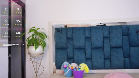   online show from 04-03-26, 08:40