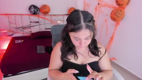 Snapshot of aradia_kiss chatting on 10-15-25, 09:04 aradia_kiss online show from 10-15-25, 09:04