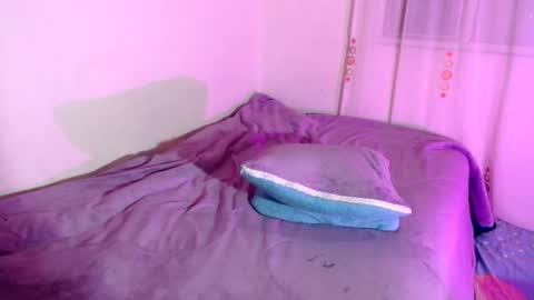 Snapshot of aradiax chatting on 02-13-25, 08:34 Miss Aradia online show from 02-13-25, 08:34