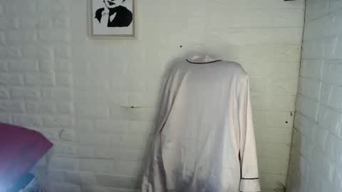 Snapshot of arahislovets chatting on 01-31-25, 04:03 arah online show from 01-31-25, 04:03