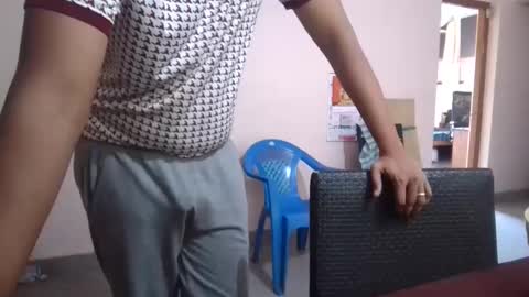 Snapshot of arahullovely chatting on 01-20-25, 06:31 Rahul online show from 01-20-25, 06:31