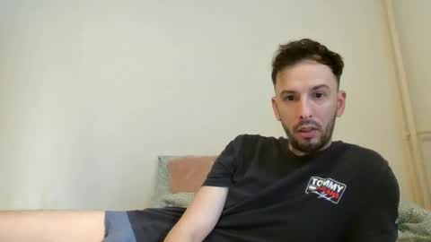 Snapshot of ares_candy chatting on 01-27-25, 09:44 Ares Candy online show from 01-27-25, 09:44