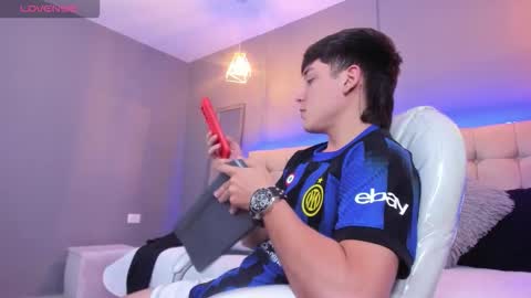 Ares online show from 09-27-25, 09:42