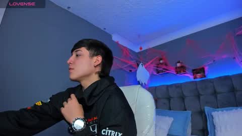 Ares online show from 10-31-25, 05:30