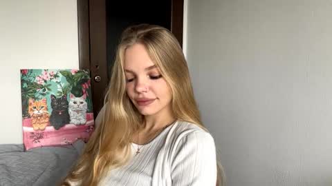 Amelia online show from 12-19-25, 07:15