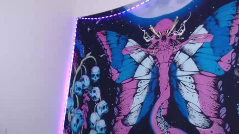 Ahri James online show from 03-06-26, 12:40