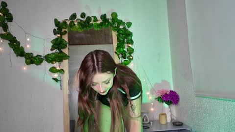 Snapshot of ari_kat666 chatting on 01-23-25, 03:26 ari online show from 01-23-25, 03:26