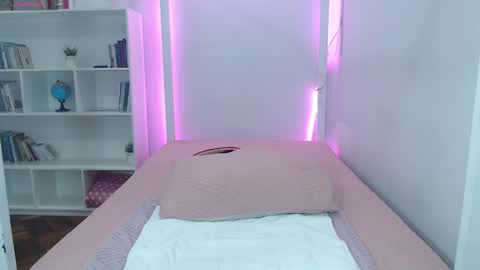    online show from 02-20-25, 04:07