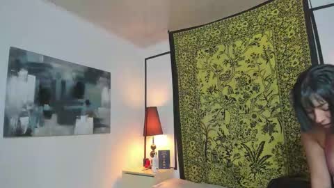 aria y orien  online show from 09-26-25, 10:52