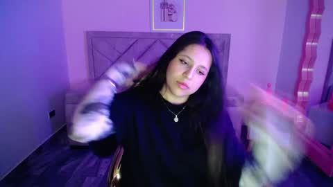 Aria online show from 11-11-25, 09:48