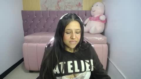 Aria online show from 11-29-25, 11:02