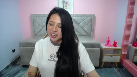 Aria online show from 12-22-25, 10:51