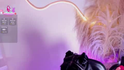 Aria Jones online show from 01-06-26, 09:07