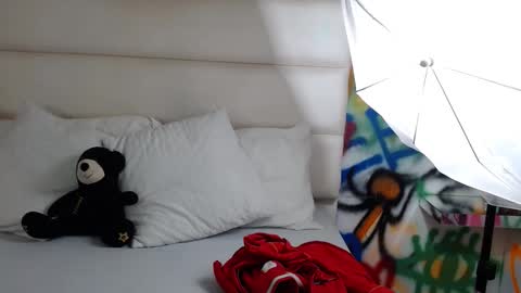 Snapshot of aria_martiin chatting on 12-11-24, 11:08 aria online show from 12-11-24, 11:08