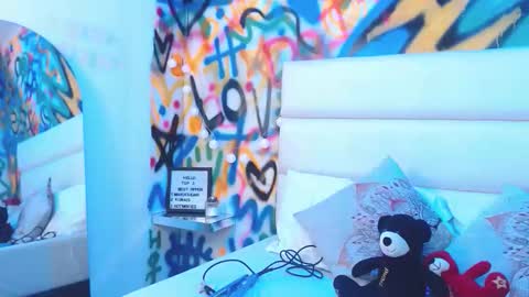 aria online show from 11-14-25, 12:59