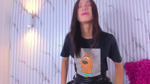 Snapshot of aria_millers_ chatting on 02-01-25, 07:13 Aria Millers online show from 02-01-25, 07:13