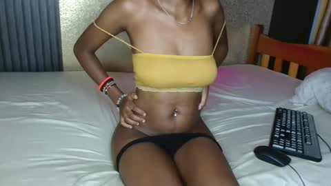 aria_shade online show from 11-24-25, 11:48