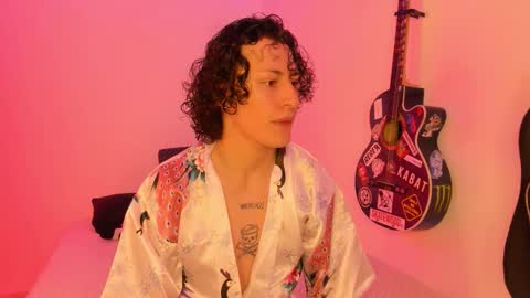 Snapshot of aria_x_orien chatting on 02-06-26, 11:35 Aria and Orien online show from 02-06-26, 11:35