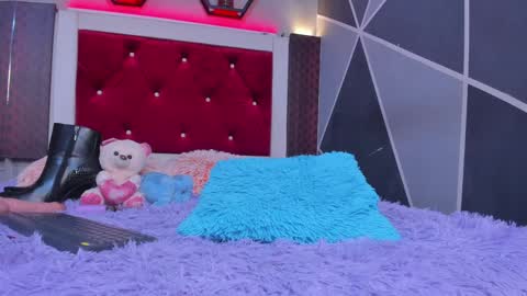 Angel online show from 12-17-24, 08:34