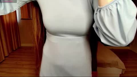 Snapshot of ariagrays chatting on 01-14-26, 07:25 AriaGray online show from 01-14-26, 07:25