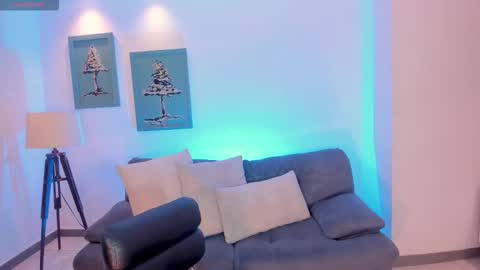 Snapshot of arialanne chatting on 09-23-25, 03:48 arialanne online show from 09-23-25, 03:48