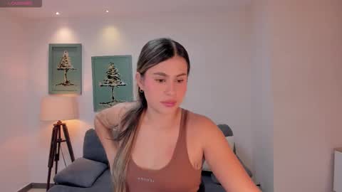 Snapshot of arialanne chatting on 09-26-25, 11:25 arialanne online show from 09-26-25, 11:25