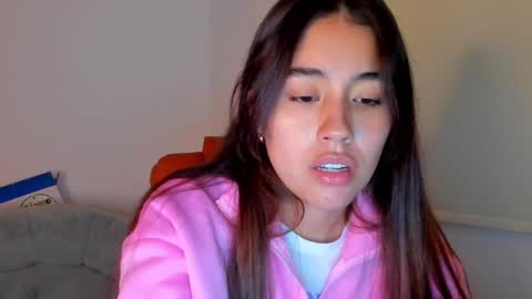 Snapshot of ariamontgomeryyy chatting on 02-04-25, 08:46 Aria Montgomery online show from 02-04-25, 08:46