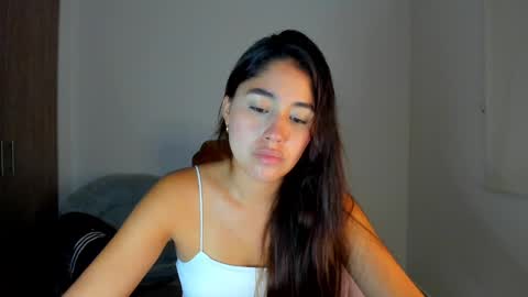 Snapshot of ariamontgomeryyy chatting on 03-06-25, 12:00 Aria Montgomery online show from 03-06-25, 12:00