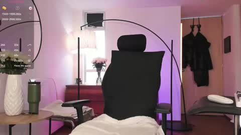 DaniAri - dimension X at night NY time online show from 01-10-26, 04:42