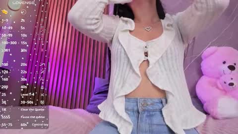 Ariana online show from 11-28-25, 11:35