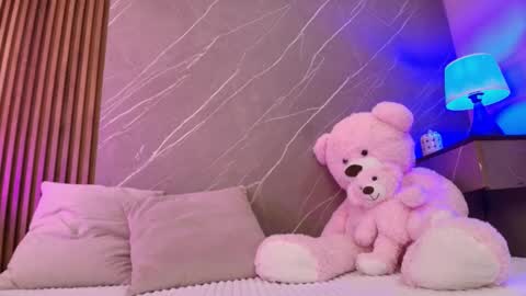 Ariana online show from 01-15-26, 12:10